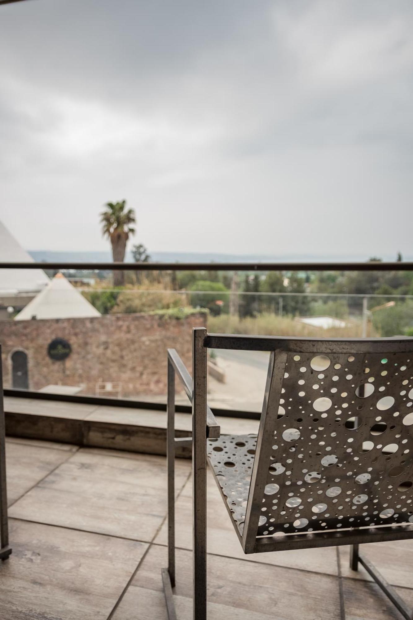 Hotel Eleton & 4*